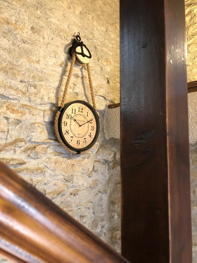 Le Domaine De La Claire Fontaine Gites -Chambres D'Hotes Montvalent المظهر الخارجي الصورة